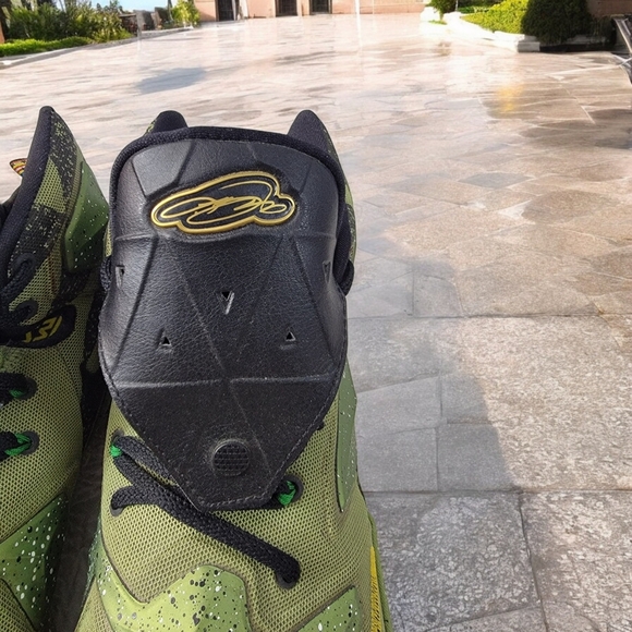 Nike Men's Lebron James All Star 2016 size 12 All Star Game in Toronto. More.. - Picture 5 of 12